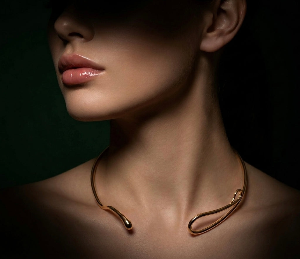Zwery Infinity Curve Gold Open Choker