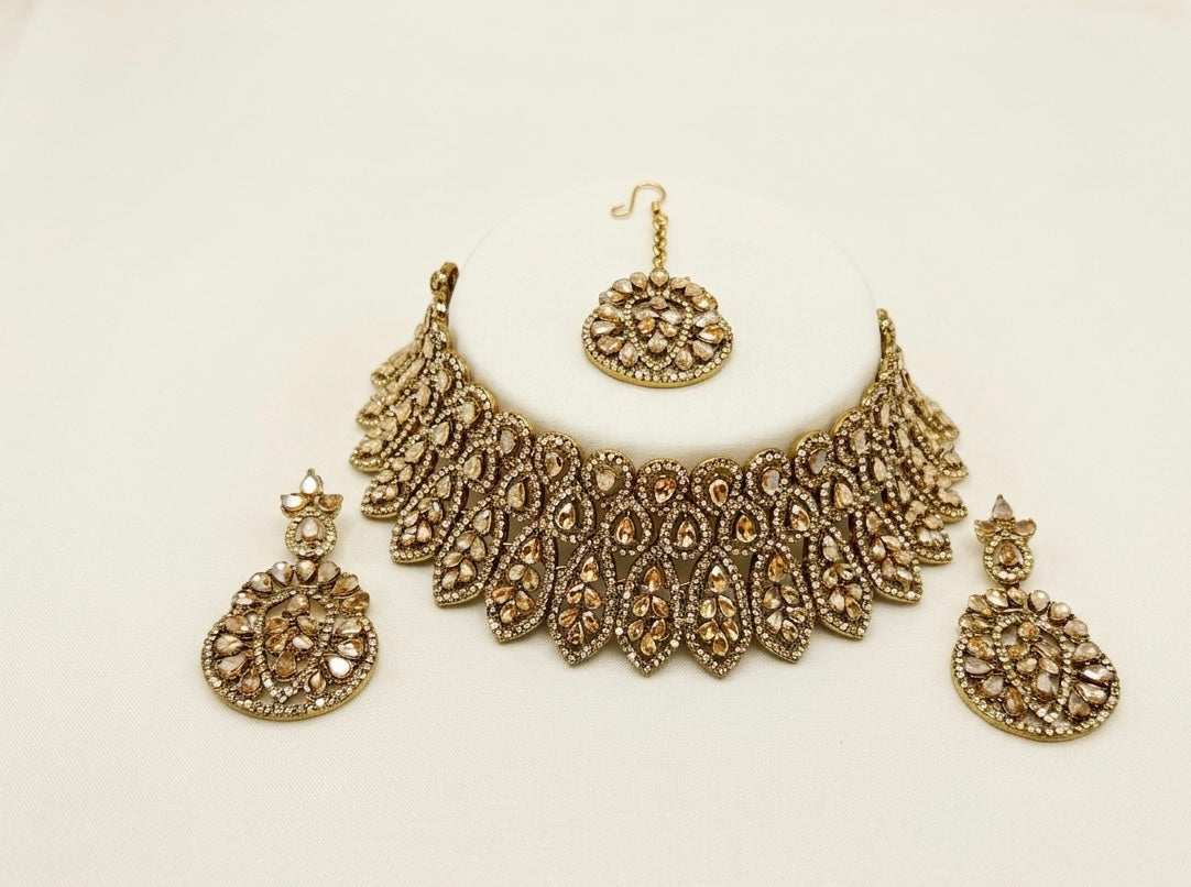 Zivanta Bridal Choker Set