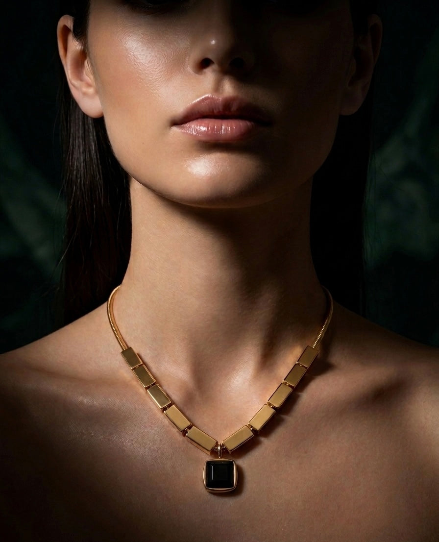 Noir Gold Necklace