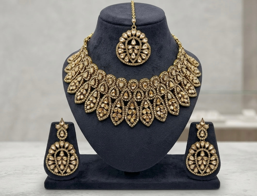 Zivanta Bridal Choker Set