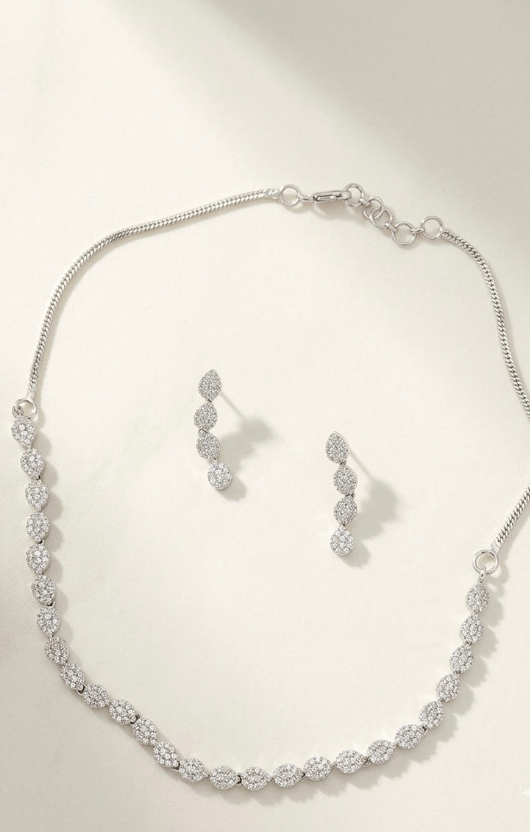 Modern Diamond Necklace Set