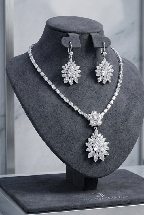 Elaris Diamond Drop Necklace Set
