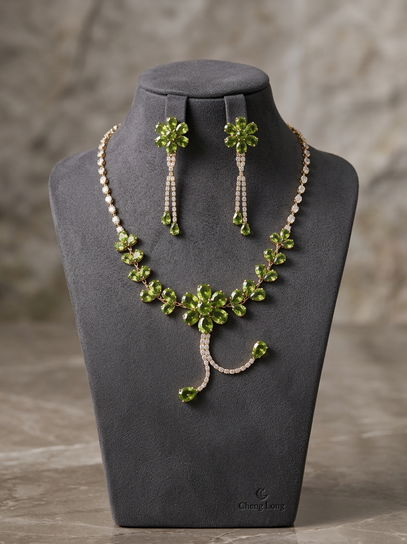 Emerald Blossom Necklace Set